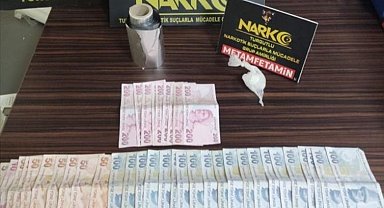Turgutlu'da 6 adrese uyuşturucu baskını 1 kişi tutuklandı