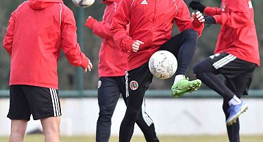 Turgutluspor lider Karaman'ı konuk edecek