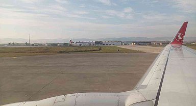 Türk pilotlar Samsun'da eğitim alıyor