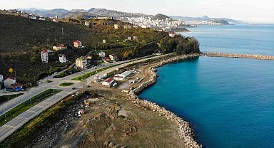 Türkiye'nin en büyük balıkçı barınağında çalışmalar yüzde 28'e ulaştı