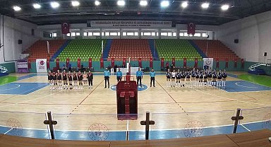 TVF 2. Lig: Elazığ Belediyesi Voleybol: 3 - Sivas Özel İdare Voleybol: 1