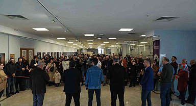Usta edebiyatçı Tanpınar Esenler'de anıldı