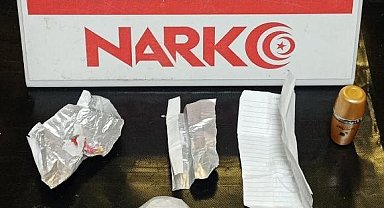 Uyuşturucu taciri 10 şüpheli tutuklandı