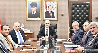 Vali Dağlı: "Gençlerin yerli ve milli teknoloji üretimine destek olacağız"