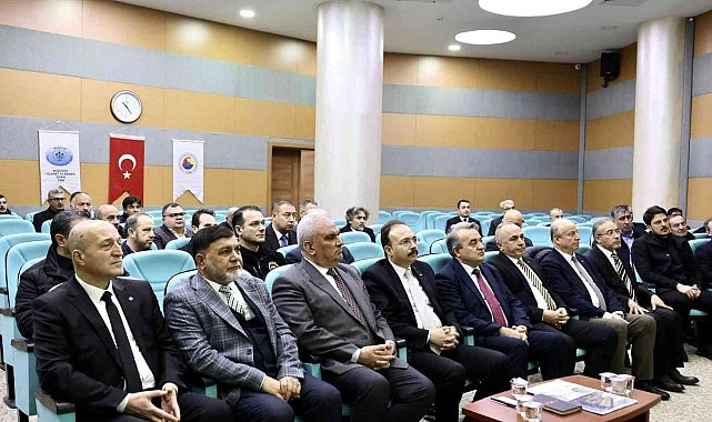 Vali Dr. Kızılkaya Yatılı Hafızlık Kur'an Kursu istişare toplantısına katıldı