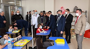 Vali Ergün, Okulum Hastanemde projesini hayata geçirdi