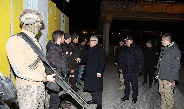 Vali Gündüzöz: "Dağlarda az sayıda terörist kaldı"