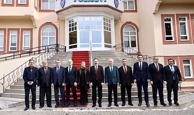 Vali Kızılkaya, kaymakamlar ve vali yardımcılarıyla bir araya geldi