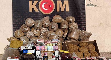 Van'da gümrük kaçağı malzemeler ele geçirildi
