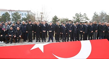 Vefat eden polis memuru için tören düzenlendi