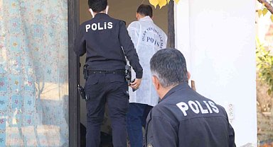 Yalnız yaşadığı dükkandan 2 gün boyunca çıkmayınca öldüğü anlaşıldı