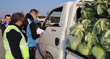 Yalova Hali'nden 2022'de 46 bin 335 ton sebze ve meyve çıkışı