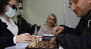 Yetenekler Şah Engeller Mat Satranç Turnuvası