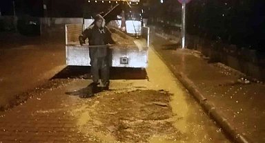 Yoğun yağışta Belediye ekiplerinden anında müdahale