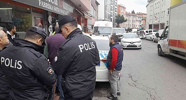 Yola aniden çıkan yaya yaralandı