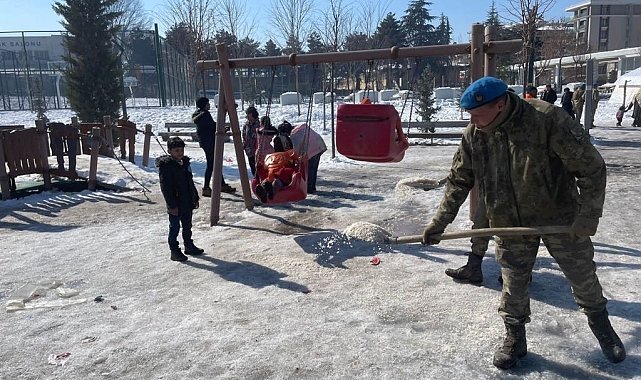 41'inci Komando Tugay Komutanlığı yardım faaliyetlerine devam ediyor