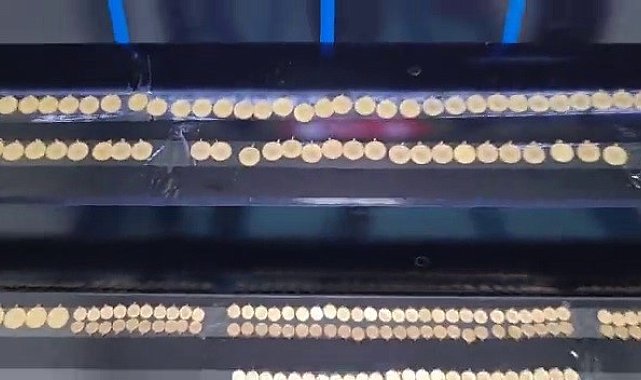 Adana'da ayarı düşürülmüş ve darphane baskısı olmayan altınlar ele geçirildi