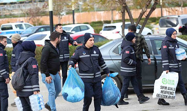 Antalyalılar depremzedeler için seferber oldu