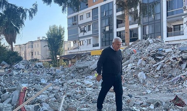 Başkan Atay, deprem bölgesinde temaslarını sürdürüyor