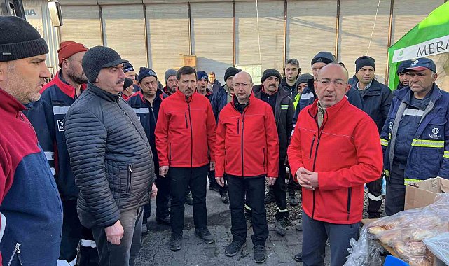 Başkan Kavuş: "Hatay'ı ayağa kaldırana kadar buradayız"