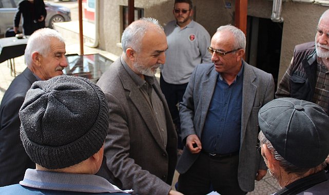 Başkan Kepez ilçe pazarını gezdi