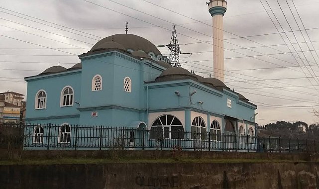 Cami hırsızları yakayı ele verdi