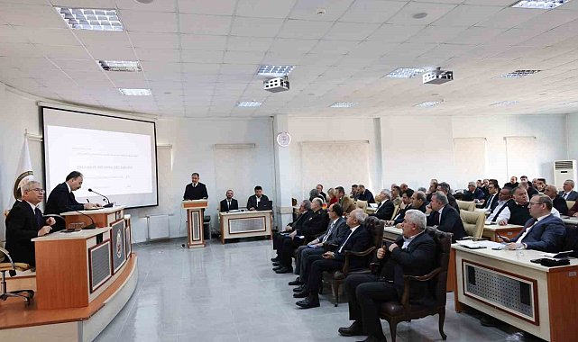 Deprem bölgesi için yürütülen çalışmalar değerlendirildi