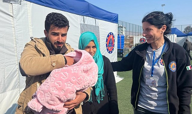 Depremin çocukları: İtalyanların kurduğu sahra hastanesinde 7 bebek dünyaya geldi