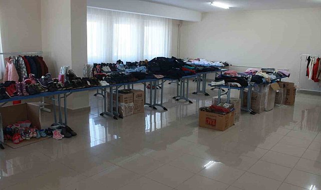 Depremzedeler için Kırklareli'nde 'sevgi mağazası' kuruldu