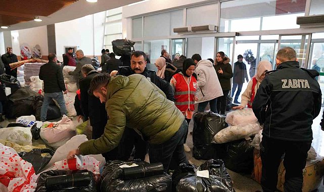 Erbaa deprem bölgesi için seferber oldu
