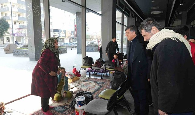 Fadıloğlu depremzedeleri yalnız bırakmıyor