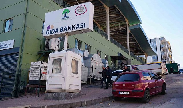 Fadıloğlu: "İhtiyaç sahibi herkese destek olacağız"