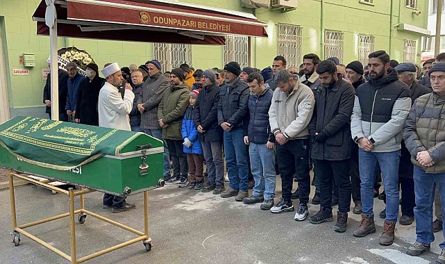 Hatay'da enkaz altından çıktı, Kütahya'da yangında hayatını kaybetti