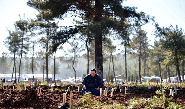 Kahramanmaraş acısını toprağa gömüyor