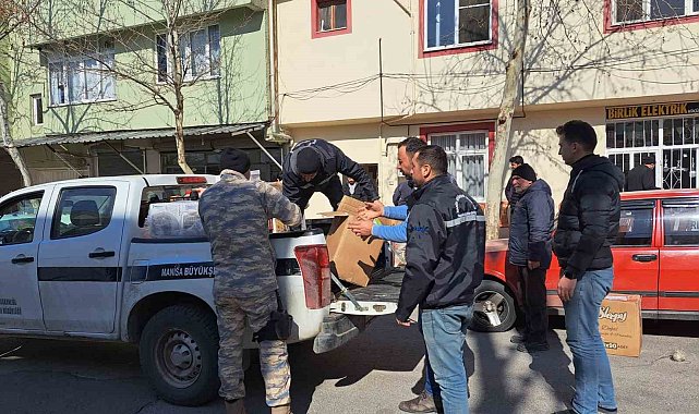 Manisa depremzedeleri kucaklıyor