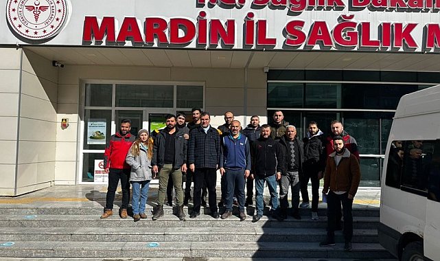 Mardin'de 10 sağlık çalışanı deprem bölgesine gönüllü olarak yola çıktı