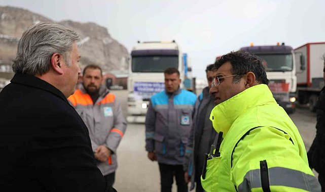 Melikgazi'nin Personel ve İş Makineleri ile Kahramanmaraş'a Desteği Devam Ediyor