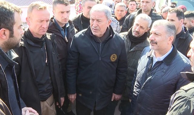 Milli Savunma Bakanı Akar ve Sağlık Bakanı Koca'dan Hatay kent merkezinde inceleme