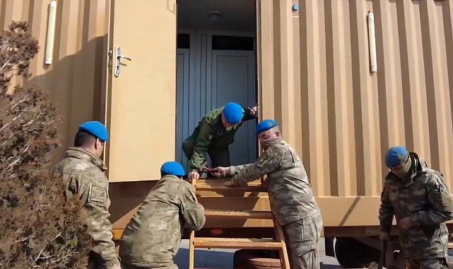 MSB: "TSK tarafından deprem bölgesinde 235 seyyar banyo ve tuvalet kurulumu tamamlandı"