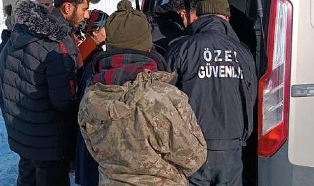 NEVÜ'lü gönüllü akademik ve idari personel deprem bölgesinde