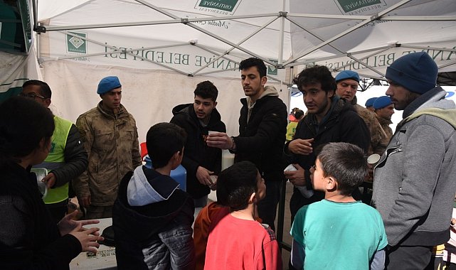 Osmaniye'de depremin yaraları sarılıyor