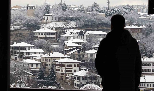 Osmanlı kentinde kar etkili oluyor