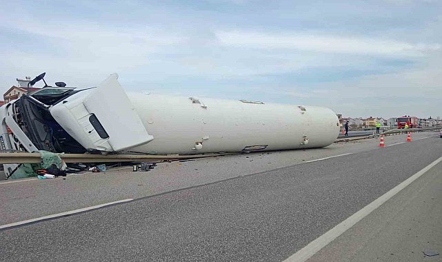 Tekirdağ'da doğalgaz yüklü tanker devrildi: 1 yaralı