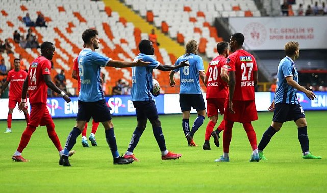 Ümraniyespor ile Adana Demirspor Süper Lig'de ikinci randevuda
