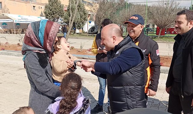 Vali Varol konteynır kenti ziyaret etti