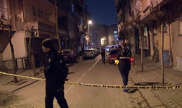 Zeytinburnu'nda silahlı çatışma: 4 yaralı