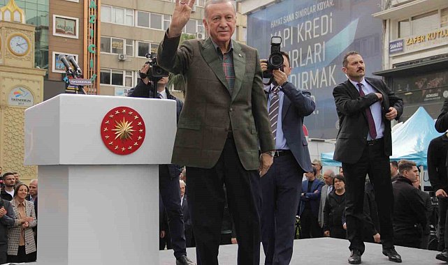 Cumhurbaşkanı Erdoğan: "Bir yılda 319 bin konut, toplamda 650 bin konut yapacağız"