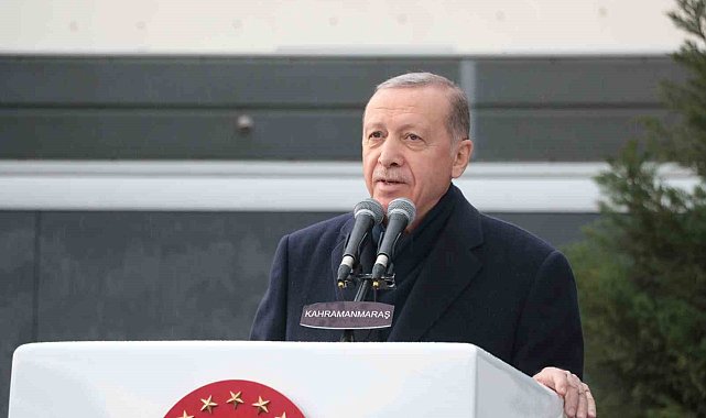 Cumhurbaşkanı Erdoğan: "İnşallah 1 yıl içerisinde kalıcı konutları bitirerek vatandaşlarımıza teslim edeceğiz"