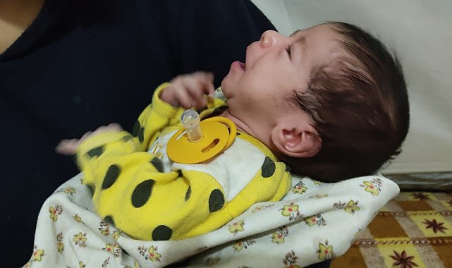 Depreme doğumda yakalandı, bebeğine "Hamit" ismini verdi