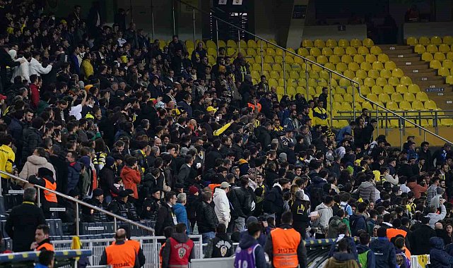 Fenerbahçe özel maçta Zenit ile 2-2 berabere kaldı
